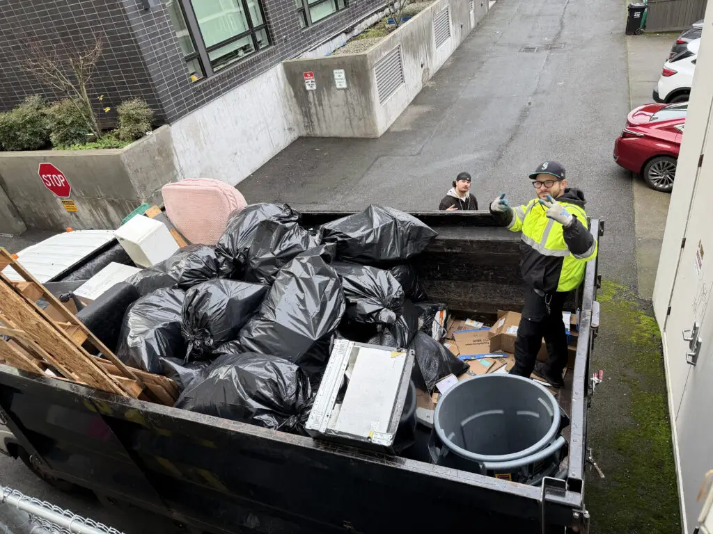 What Counts As Commercial Junk in Seattle?
