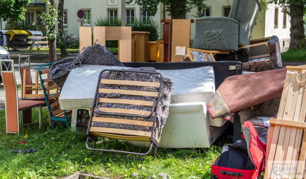 How Much to Haul Away Your Junk in Seattle, WA